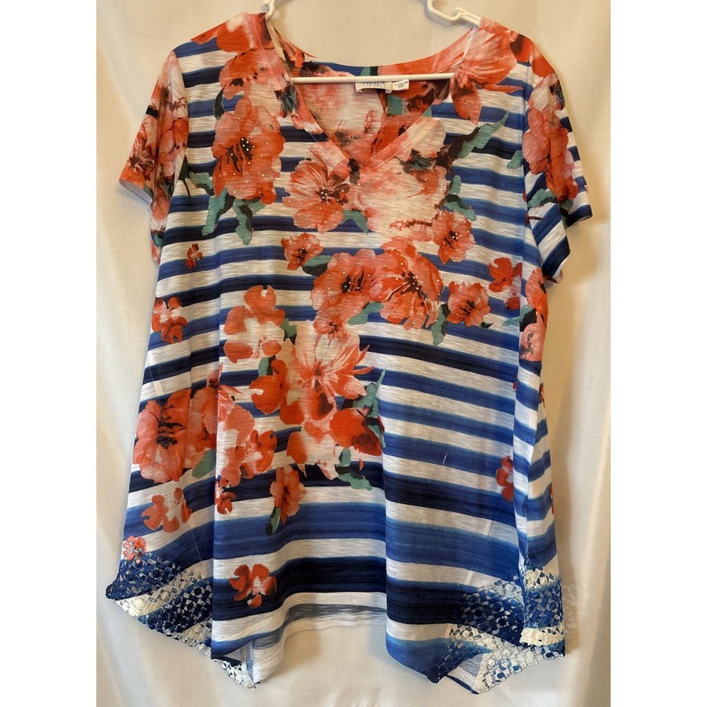 TIME and TRU Women's Crotchet Hem V-Neck Vibrant Floral Tee Shirt L 12-14